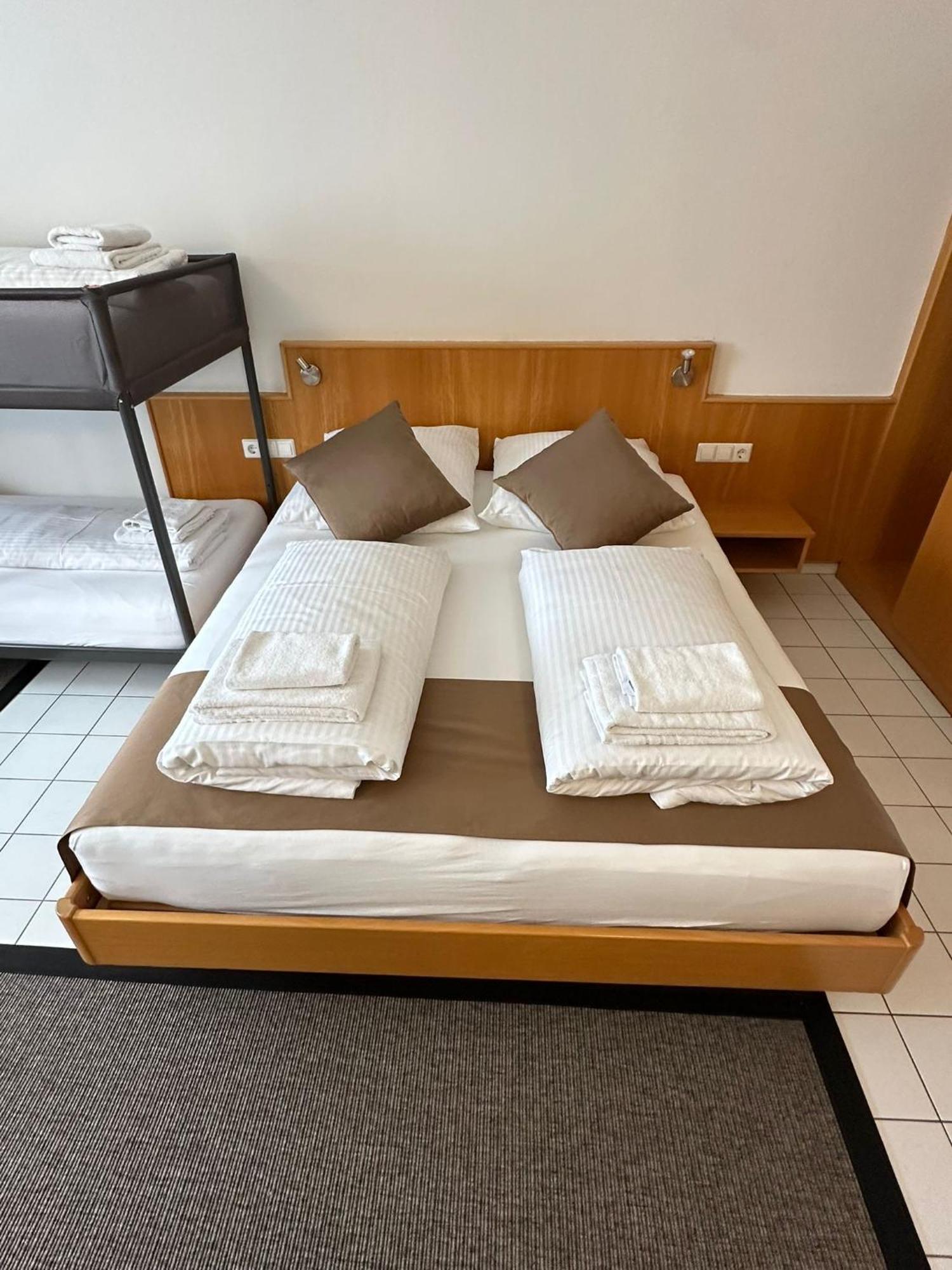 Elha Hotel Stuttgart Buitenkant foto