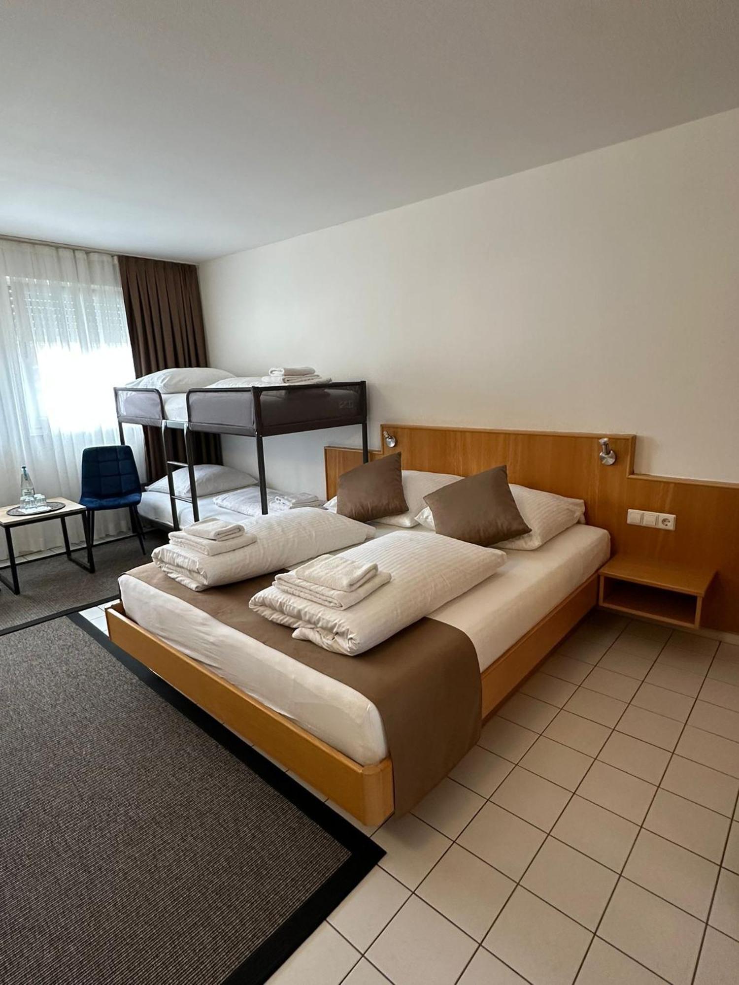 Elha Hotel Stuttgart Buitenkant foto